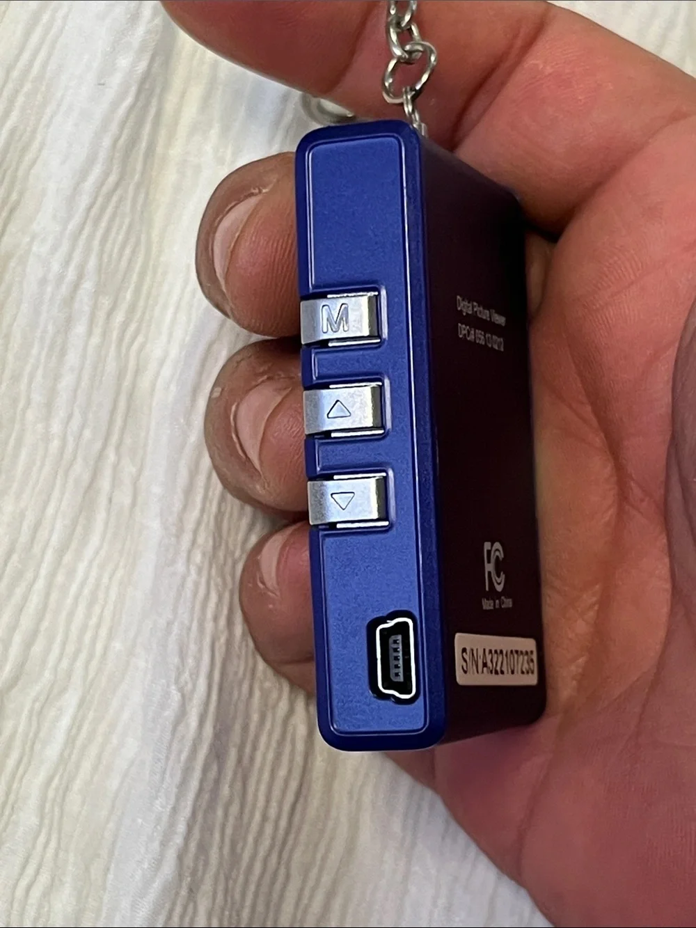 Blue Digital Keychain Camera with Display - Compact Portable Viewer